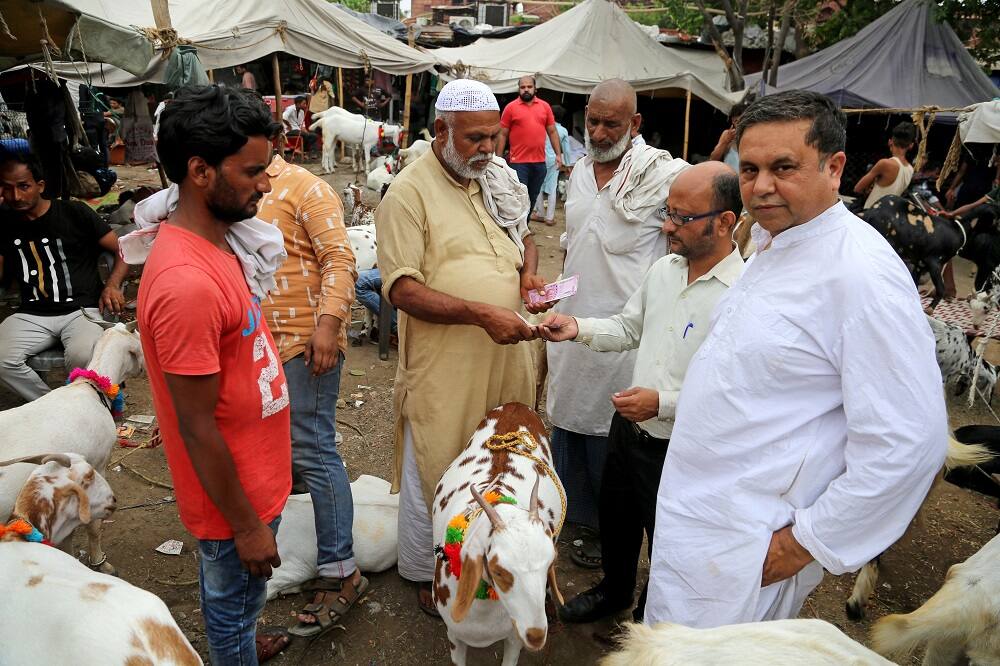 Devotees at goat market for Bakrid sacrifice
