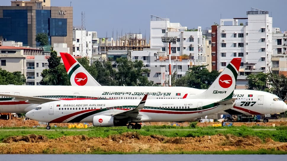 Biman Bangladesh Airlines&#039; Boeing 787 collides with Boeing 737 at Dhaka airport