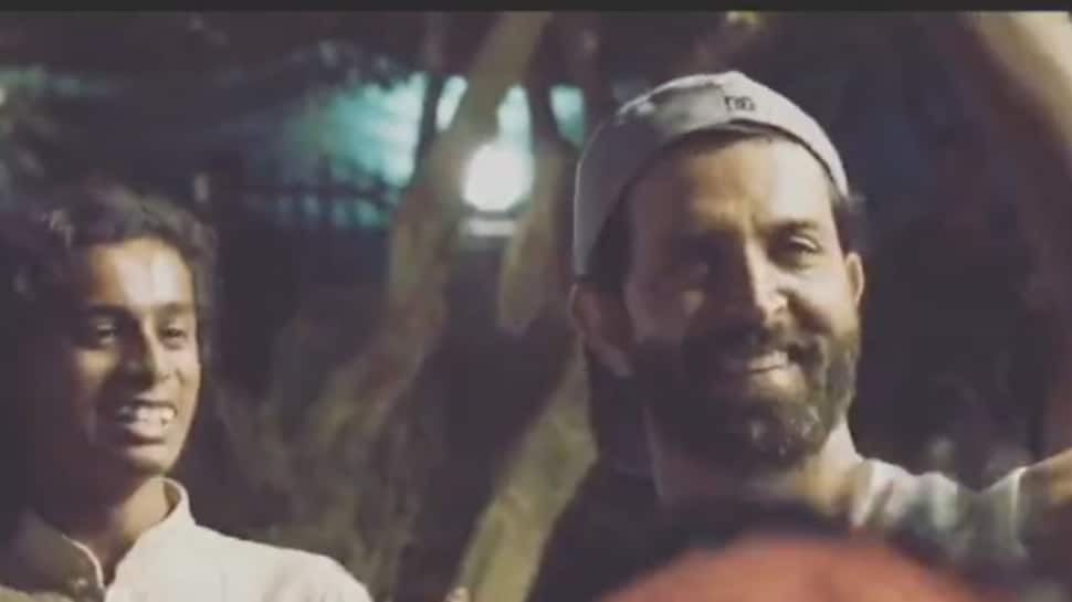 Hrithik Roshan dances to Lollipop Laagelu in throwback video from the sets of Super 30: Video