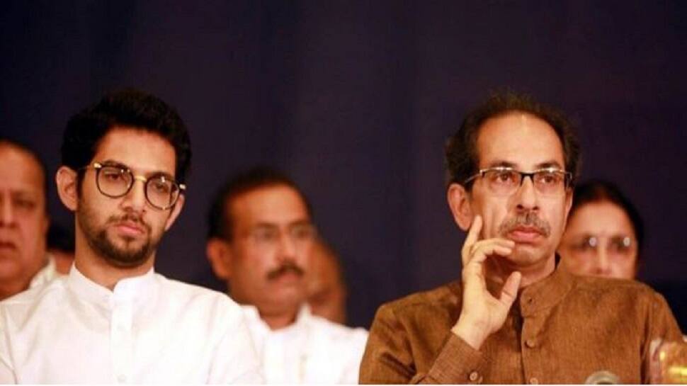 Shiv Sena Crisis: Big BLOW to Uddhav Thackeray, THIS leader joins Eknath Shinde camp