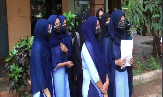 Hijab ban: Supreme Court to hear next week pleas against Karnataka High Court order 