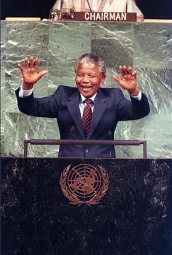 Nelson Mandela acknowledges the cheers of the United Nations members