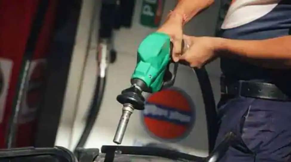 Govt slashes windfall tax on fuel export, domestic crude oil Govt slashes windfall tax on fuel export, domestic crude oil