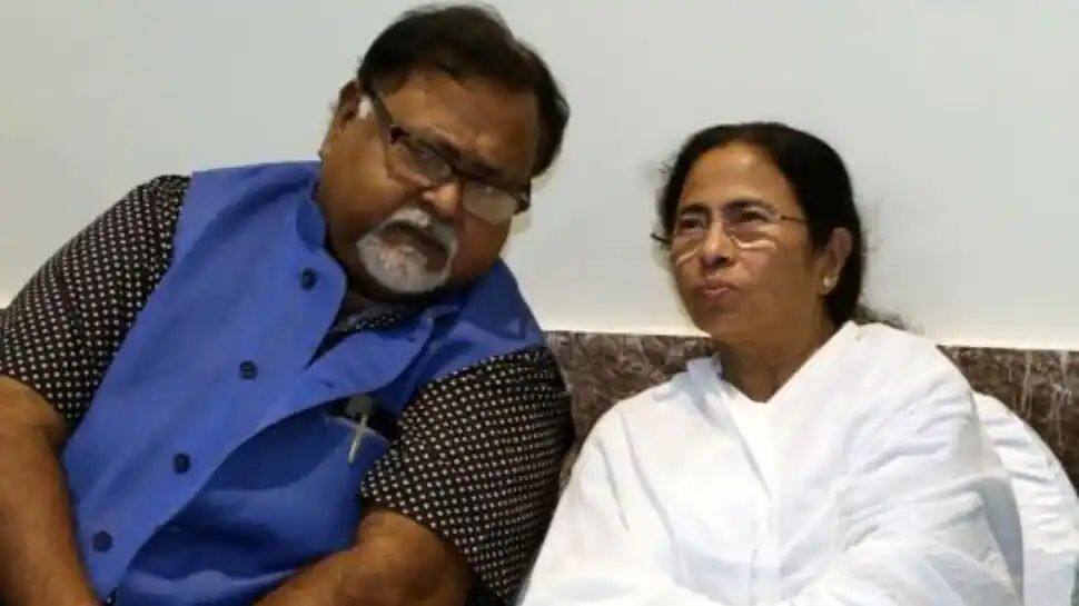 BJP questions Mamata Banerjee&#039;s silence on &#039;close confidant&#039; Partha Chatterjee&#039;s arrest in Bengal SSC scam