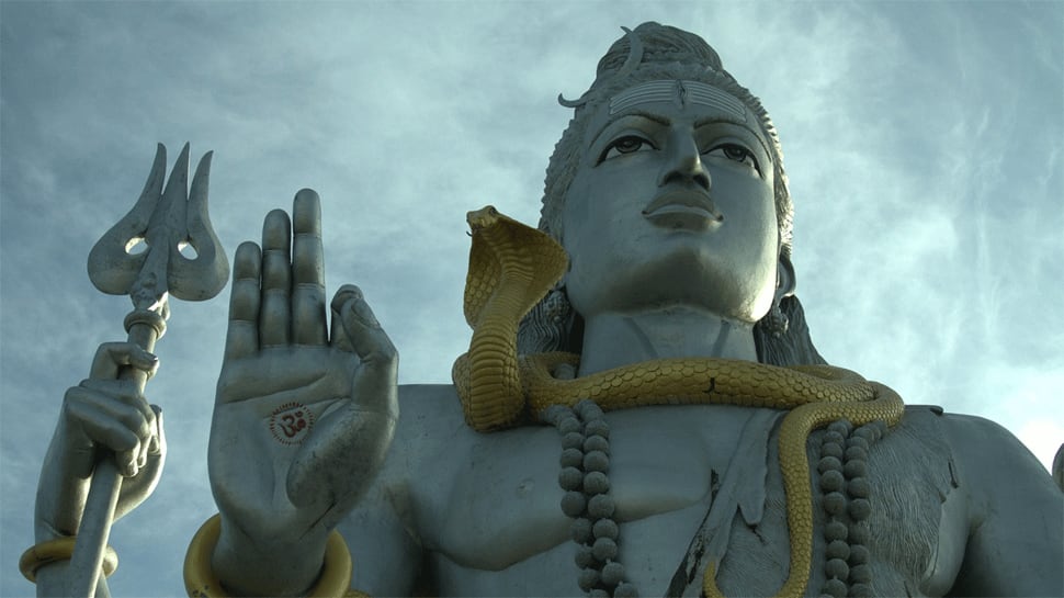 Sawan Shivratri 2022: Chant these mantras to please Lord Shiva