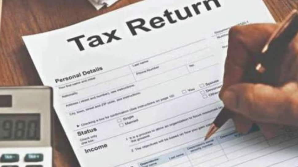 ITR Filing for financial year 2021-22: #ExtendDueDate immediately trends on Twitter as deadline to file ITR ends in two days