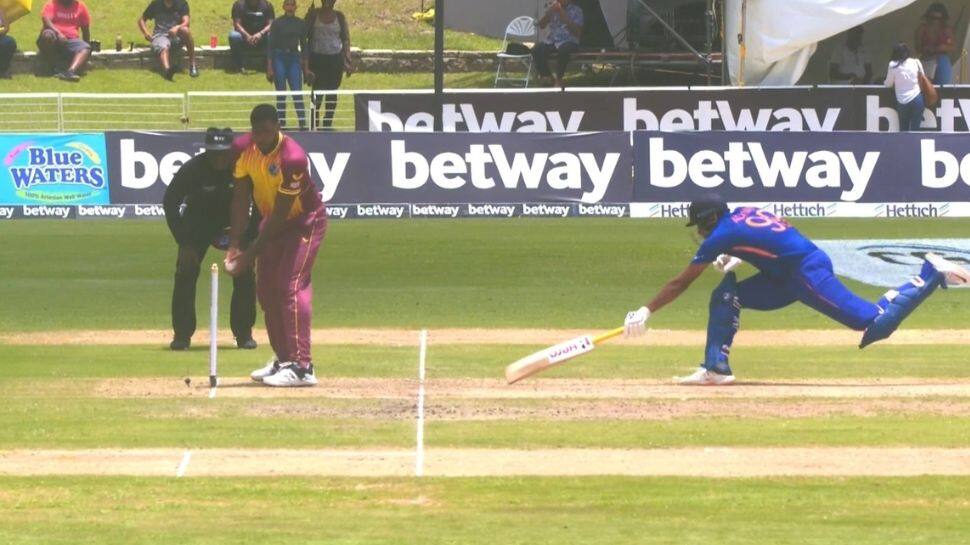 Brain Fade or Match Fixing: Twitter reacts as Obed McCoy shockingly doesn&#039;t run out R Ashwin in IND vs WI 1st T20I - Watch 