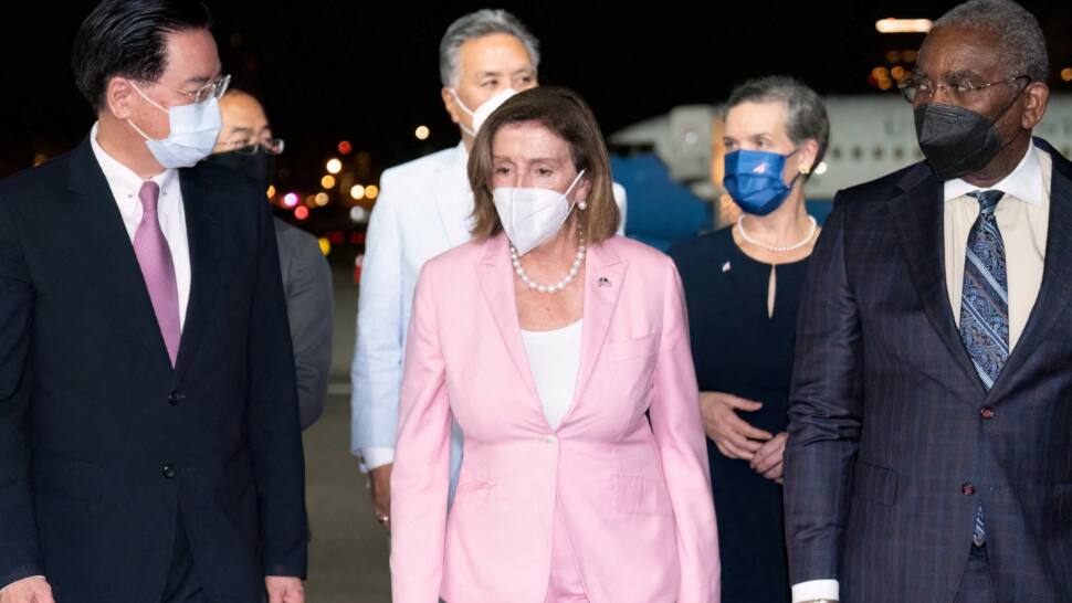 Nancy Pelosi visits Taiwan voicing &#039;America&#039;s solidarity&#039;; China hits back, warns of &#039;targeted&#039; military operations