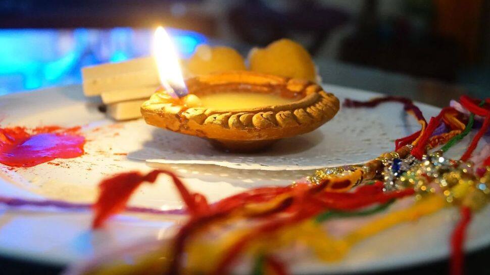 Raksha Bandhan 2022 on August 11 or 12? Know CONFIRMED date and auspicious time