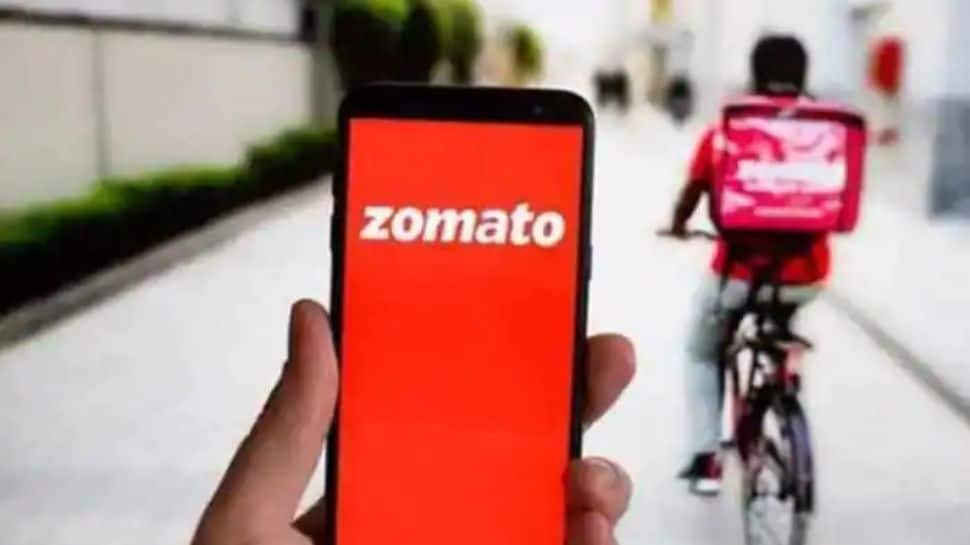 Twitter shocked as 7-year-old works as Zomato delivery boy in place of injured father - Watch