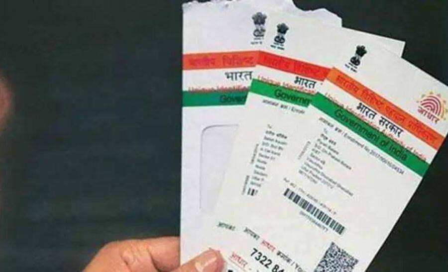 Shocking! Amazon seller uses 6-year-old’s Aadhaar card image to sell lamination pouches 