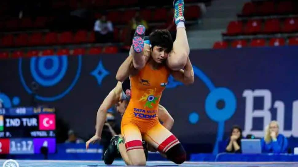 CWG 2022: Indian wreslter Pooja Gehlot bags bronze, beats Scotland&#039;s grappler 12-2