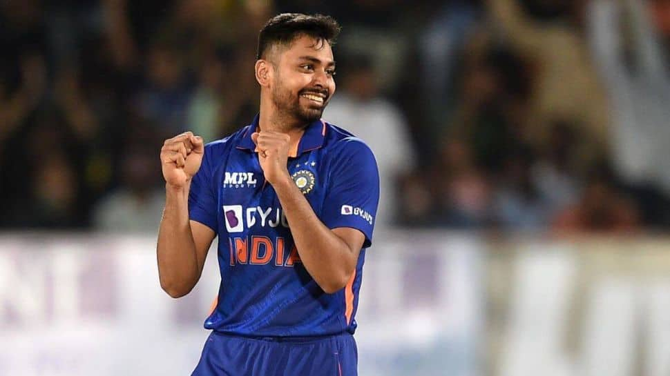 Avesh Khan to replace Harshal Patel in India squad for Asia Cup 2022? 