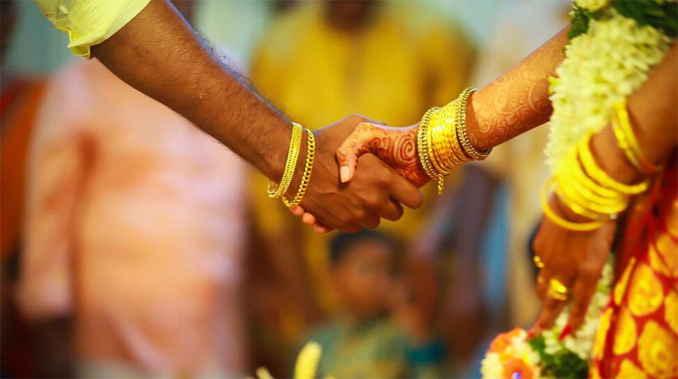 Modi govt's big bonanza for married couple! Get Rs 72,000 yearly pension by investing just Rs 200 per month, here is how to enroll in just 5 minutes