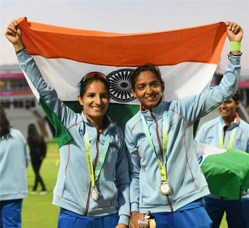 Team India pacer Renuka Singh (left) with skipper Harmanpreet Kaur. Renuka was the highest wickettaker in CWG 2022 with 11 wickets in 5 matches. (Photo: IANS)