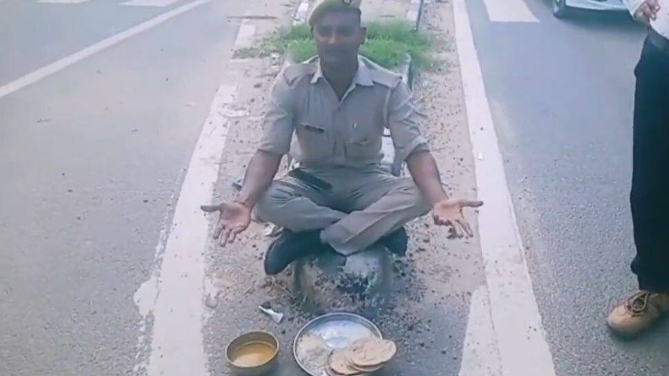 Viral video: &#039;Given food which even animals can&#039;t eat&#039;, UP cop bursts into tear - Watch!