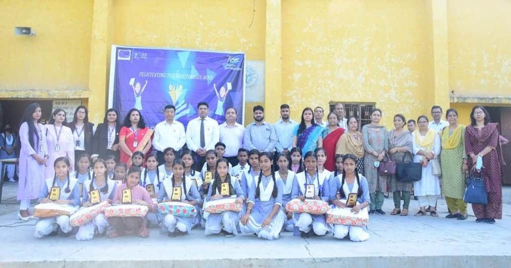 IDC Technologies felicitates meritorious girl students