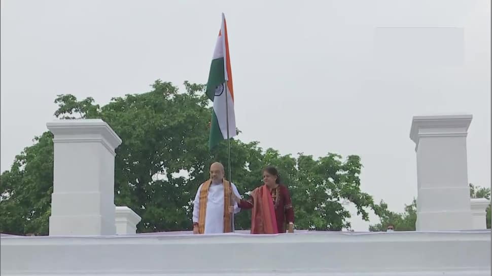 Har Ghar Tiranga: Home Minister Amit Shah hoists Tricolour at his residence