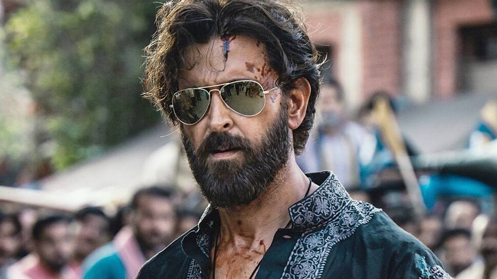 Twitterati targets Hrithik Roshan&#039;s &#039;Vikram Vedha&#039; after he praises Aamir-Kareena&#039;s &#039;Laal Singh Chaddha&#039;