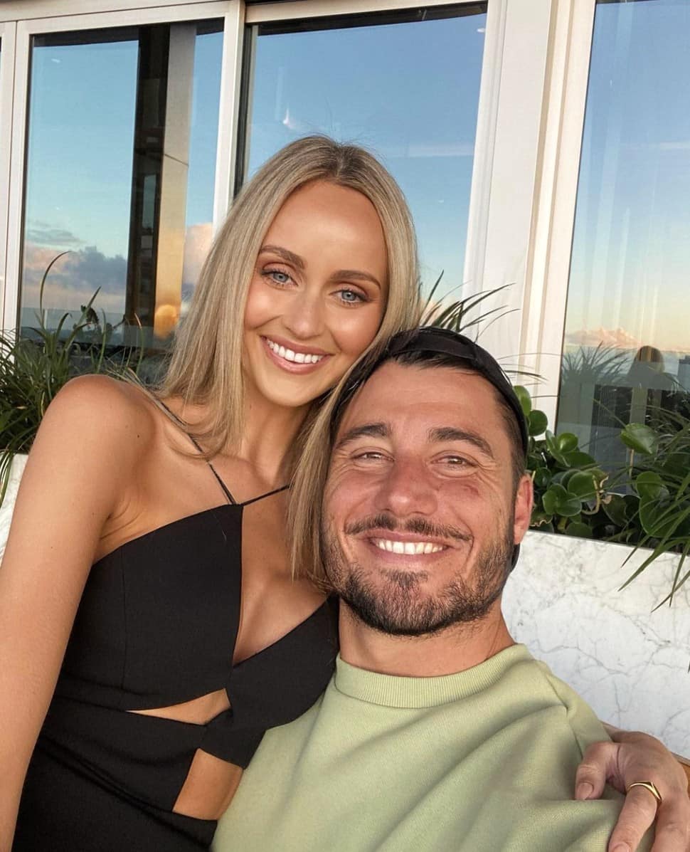 Sarah Czarnuch accompanied Marcus Stoinis to India during IPL 2022. Stoinis had pointed to girlfriend Sarah after hitting a 104m six for Lucknow Super Giants. (Source: Instagram)