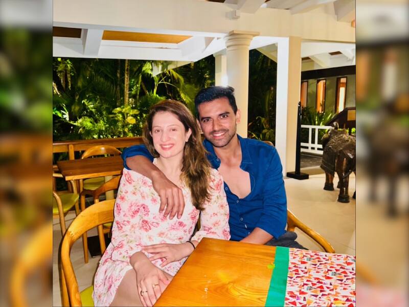 Deepak Chahar introduced his girlfriend Jaya Bhardwaj to his Team India colleagues in 2021. Jaya travelled to Dubai for the second leg of IPL 2021 and also travelled with Deepak Chahar to South Africa last year. (Source: Twitter)