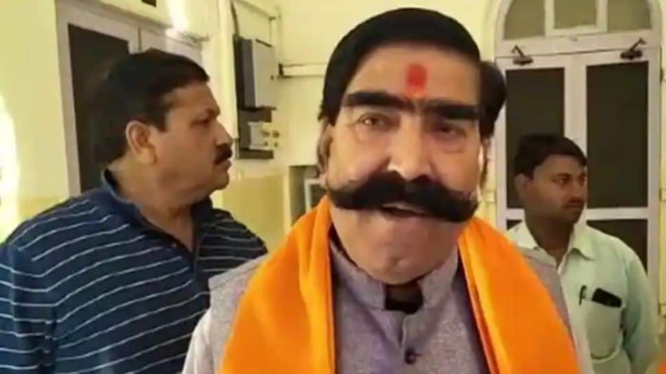 &#039;Ab tak 5 Humne MAARE hain...&#039;, Rajasthan Congress tweets ex-BJP MLA&#039;s EXPLOSIVE video