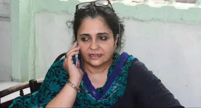 Gujarat govt gets Supreme Court notice on activist Teesta Setalvad&#039;s bail plea