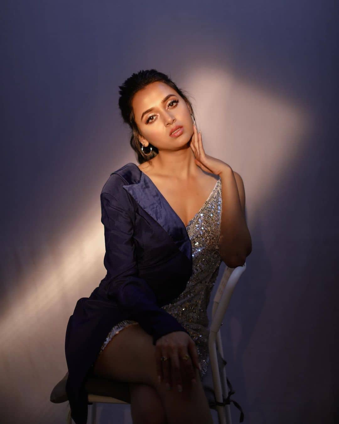 Tejasswi opts for natural make-up