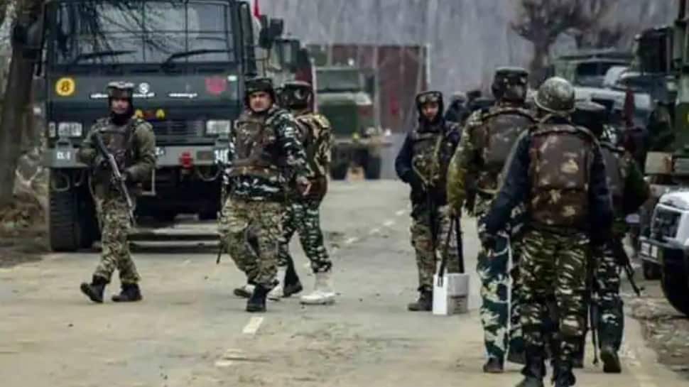 Jammu and Kashmir police nabs LeT terrorists with arms and ammunition