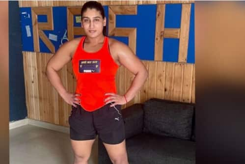 Top Indian Professional Wrestler, Rounak Gulia To Support Indian Athletes With Good Nutrition