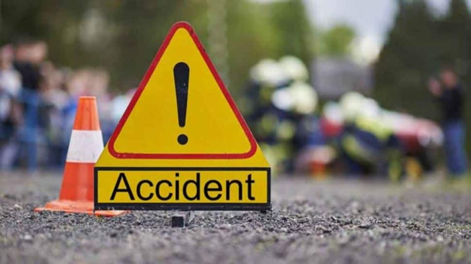 Uttar Pradesh: Tractor-trolley carrying 24 farmers falls into river in Hardoi; rescue operation on