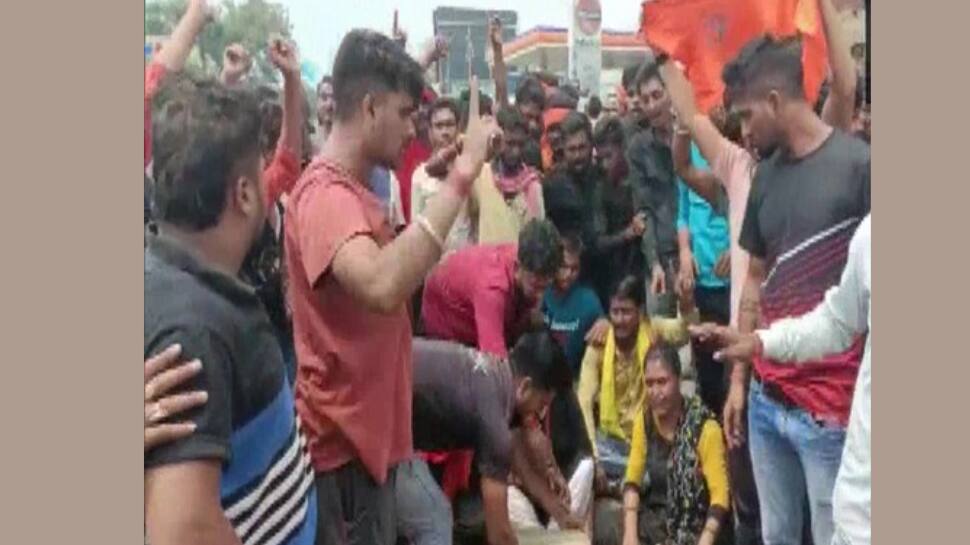 Jharkhand horror Dumka’s girl set on fire succumbs to injuries