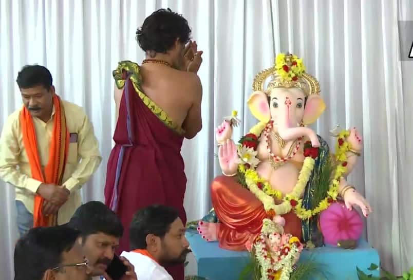 Karnataka: Ganesh idol installed at Eidgah ground in Hubbali-Dharwad after HC order