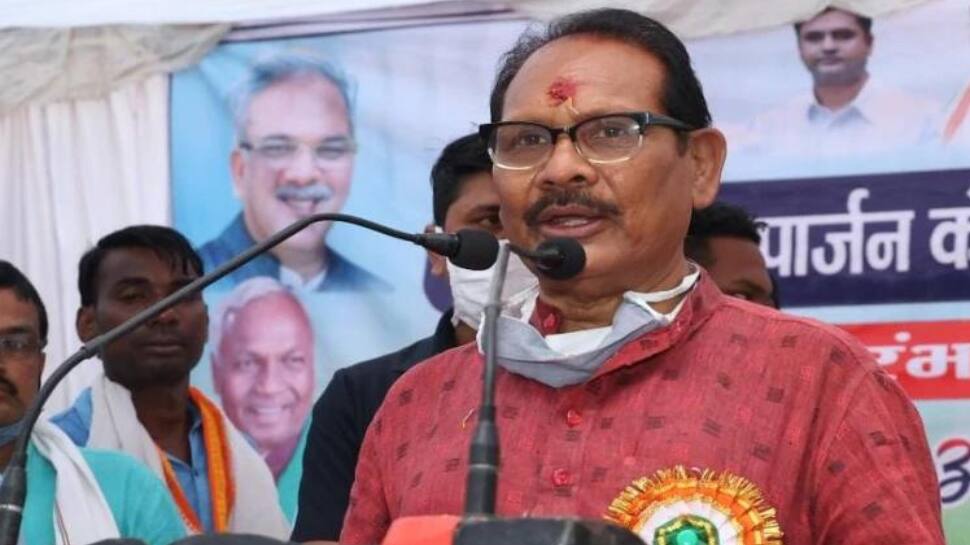 At de-addiction programme, Chhattisgarh minister says liquor unites people: &#039;We also use it sometimes...&#039;