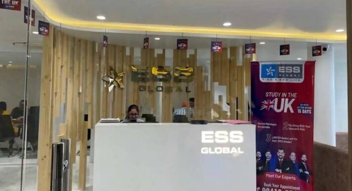 ESS Global Bags Start Up Franchisor of the Year Study Abroad award