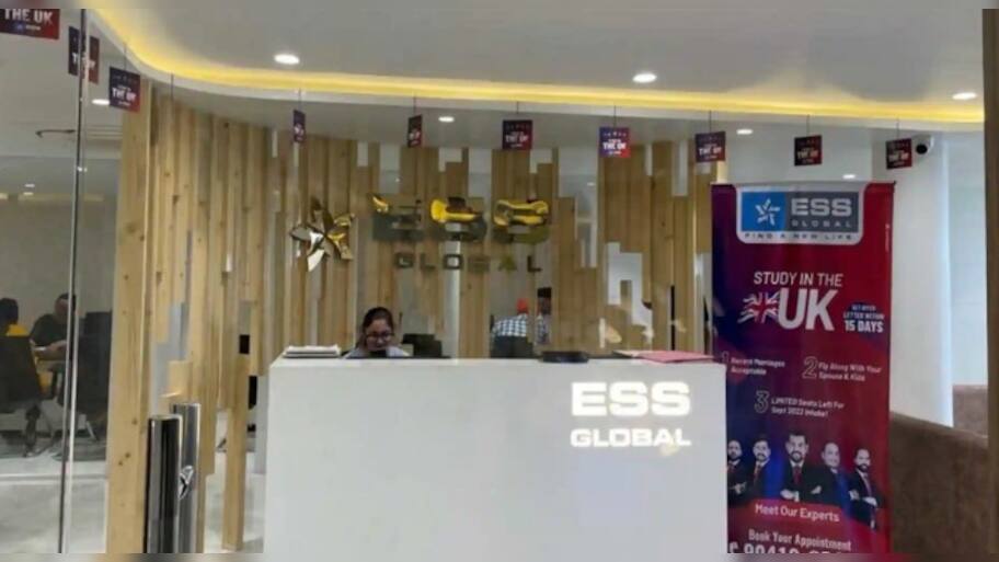 ESS Global Bags Start Up Franchisor of the Year Study Abroad award ...