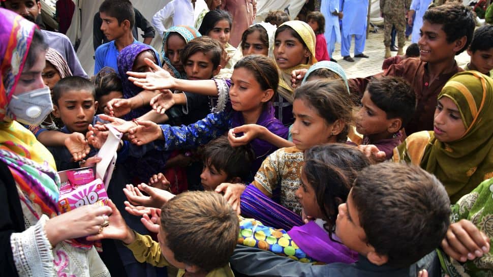 Pakistán inundaciones: 400 niños muertos; PM Shehbaz Sharif pide más