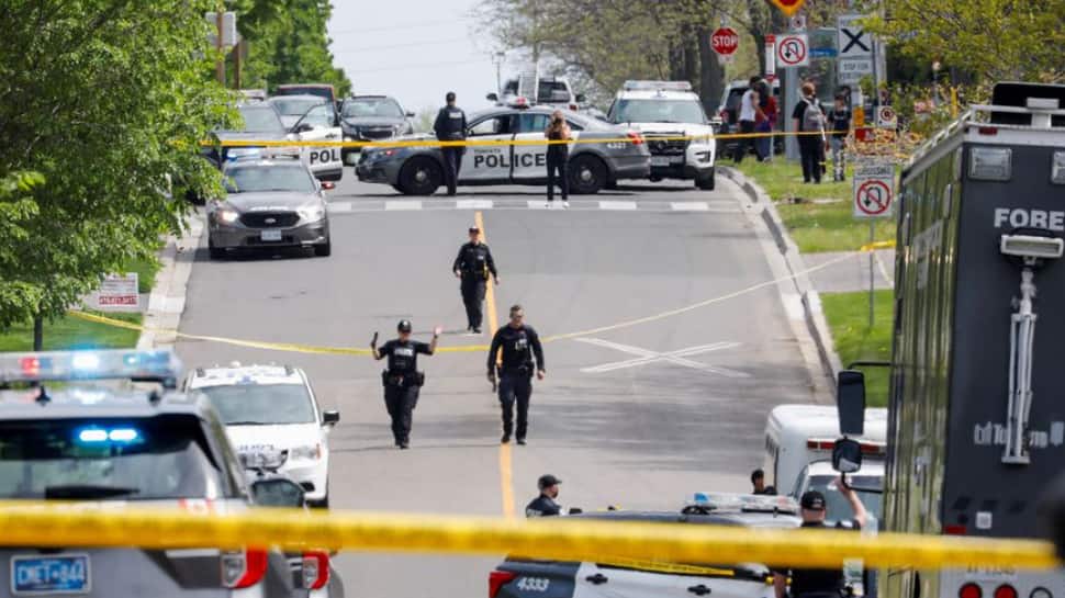 Plusieurs coups de couteau au Canada font 10 morts, 15 blessés;  la police publie des photos de deux suspects ;  Le Premier ministre Justin Trudeau qualifie l’attaque d’« horrible » |  Nouvelles du monde