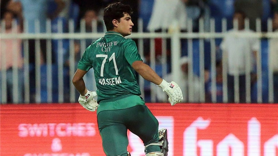 Pakistan vs Afghanistan Asia Cup 2022: Naseem Shah SMASHES two SIXES in final over to win game, WATCH