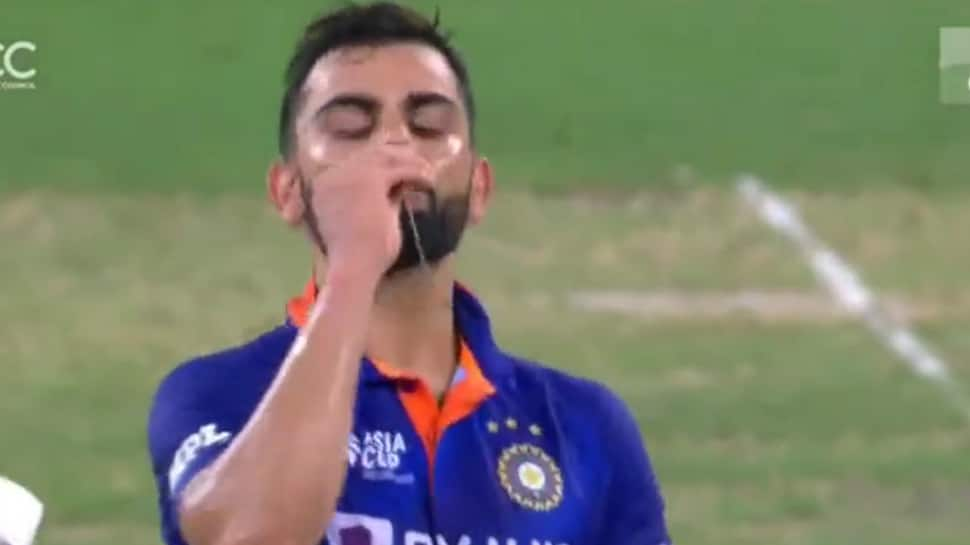 &#039;Dedicate this 100 to my wife Anushka&#039;, WATCH how Virat Kohli celebrated his maiden T20I ton  