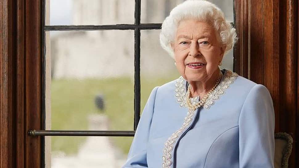 RIP Queen Elizabeth II! Kareena to Sushmita Sen, celebs mourn her demise