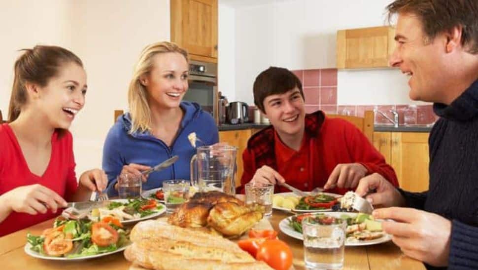 Good news for outdoor eaters! Calorie counts will be on menu cards Good news for outdoor eaters! Calorie counts will be on menu cards