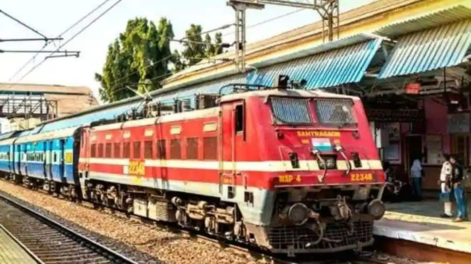 LUCKY ESCAPE! Stunt biker almost KILLED train passengers, loco pilot averts major disaster