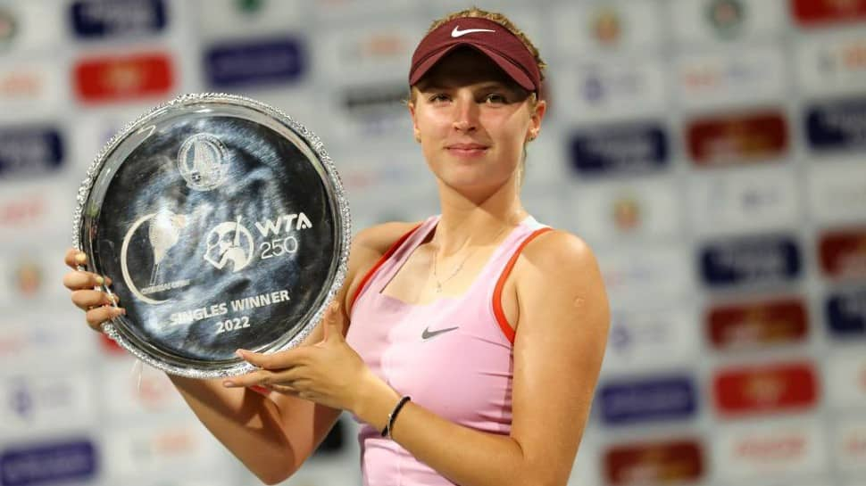 Czech teenager Linda Fruhvirtova rallied from a set down to upset No.3 seed Magda Linette 4-6 6-3 6-4 in the singles final of the Chennai Open WTA 250 tennis tournament on Sunday (September 18). (Source: Twitter)