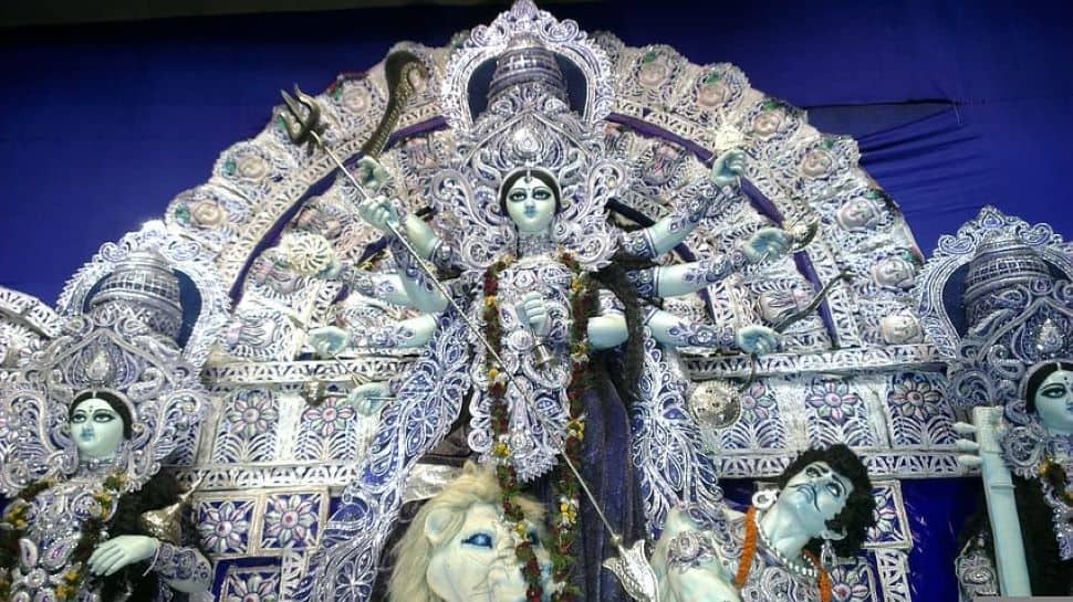 durga-puja-2022-important-dates-and-significance-of-her-10-weapons
