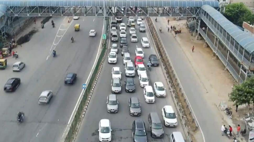 MASSIVE congestion on Delhi-Jaipur expressway in Gurugram, traffic