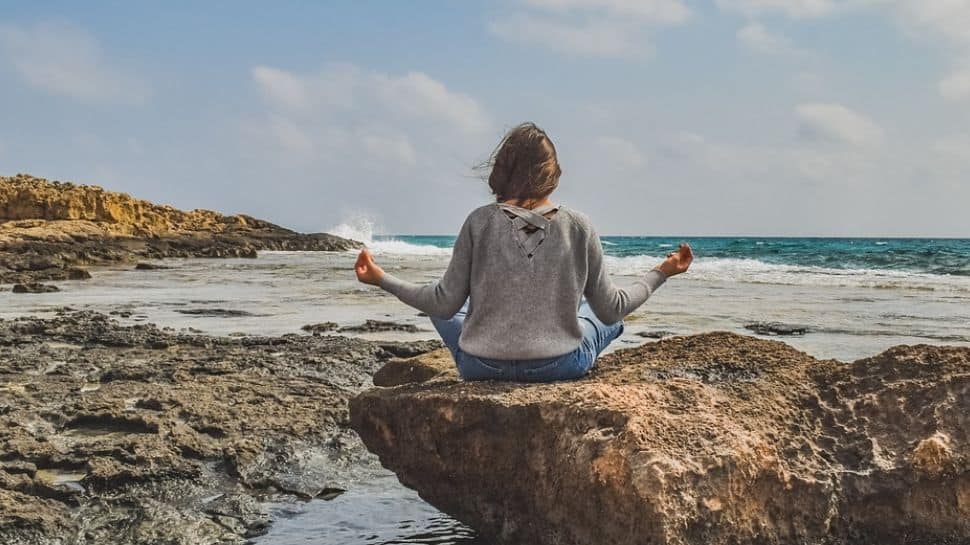 Developing a zen mindset: 10 steps to practice mindfulness in daily life | Relationships News