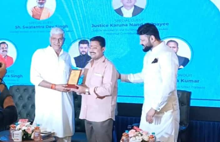 Union Minister Gajendra Singh Shekhawat honours columnist Abhishek Gupta, others