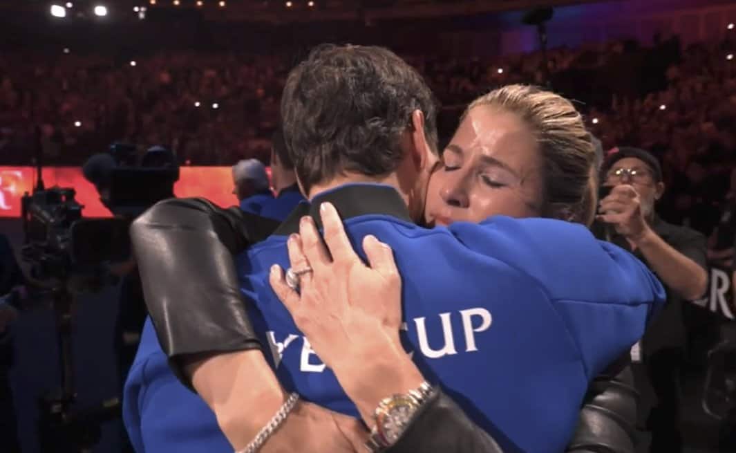 Roger Federer and Mirka crying together