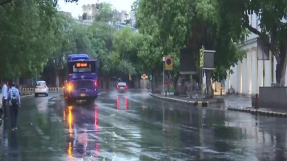 Rain lashes in Delhi for 3rd consecutive day, more likely in next 2 days